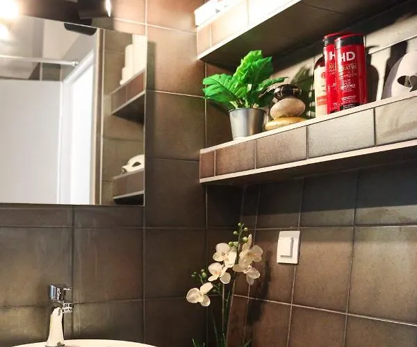 Joanna 1 With Parking Appartement *